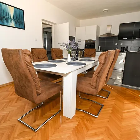 Boomerang Apartamento *