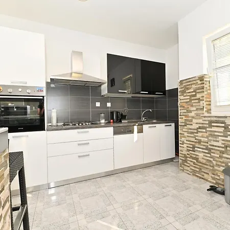 Boomerang Apartamento Ražanac